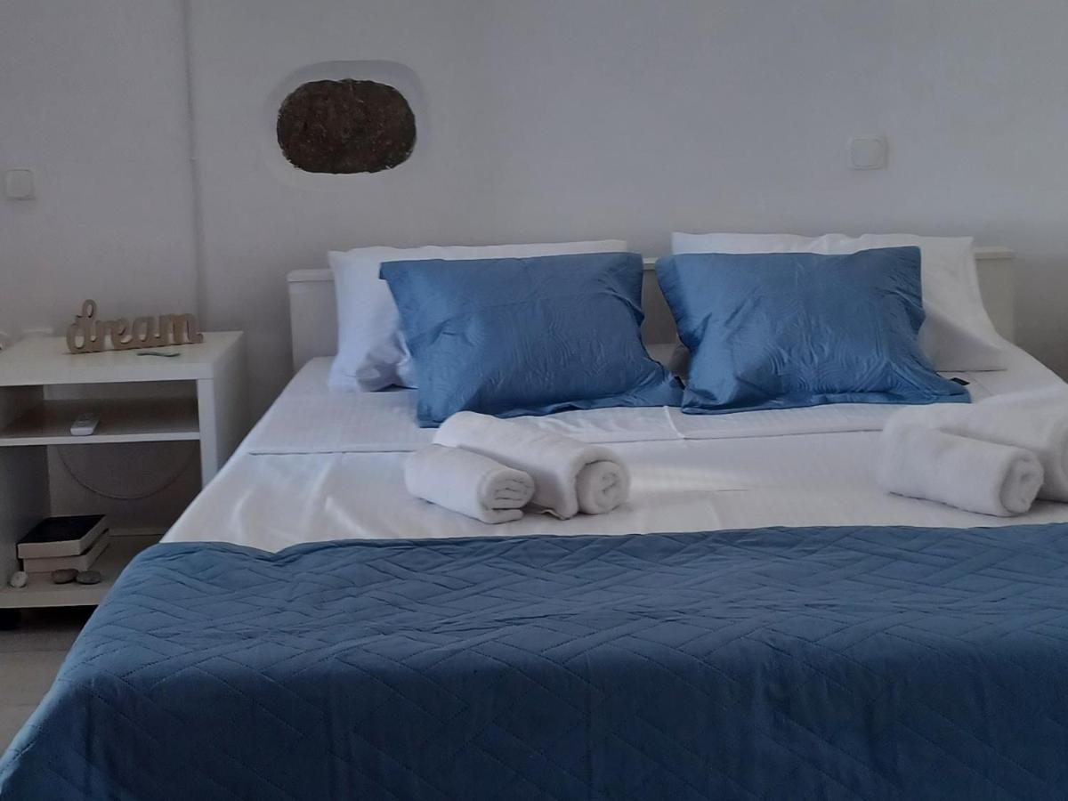 Blue & White: An Absolute Aegean Dream House Villa Galini  Exteriör bild