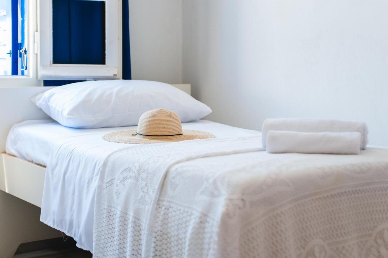 Blue & White: An Absolute Aegean Dream House Villa Galini  Exteriör bild